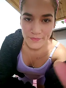 Gigihairy online show from October 2025 11:07:02 PM
