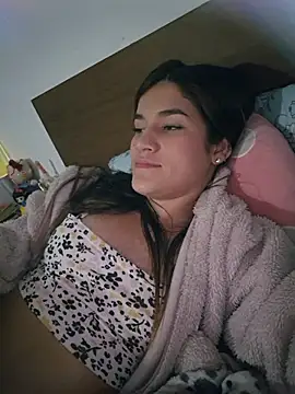 Gigihairy online show from October 2025 01:40:01 AM
