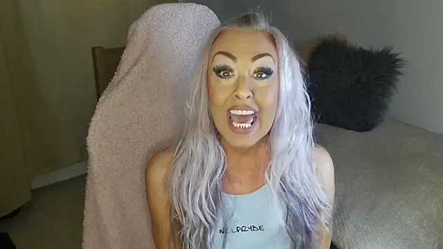 TheOGMiaMystique online show from April 2026 02:29:02 PM