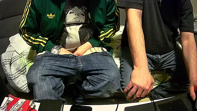 bull419M online show from March 2026 11:57:02 PM