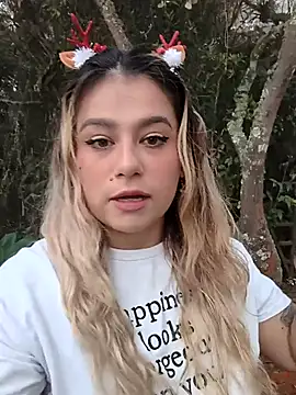 Sweet Bella Valery online show from December 2025 10:43:02 PM