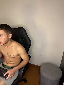 Snapshot of chucky_karla chatting on February 2026 08:20:02 PM chucky karla online show from February 2026 08:20:02 PM