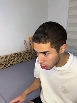 Snapshot of chucky_karla chatting on February 2026 04:32:01 AM chucky karla online show from February 2026 04:32:01 AM