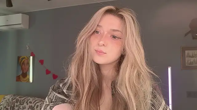 BellaSink online show from March 2026 05:40:01 AM