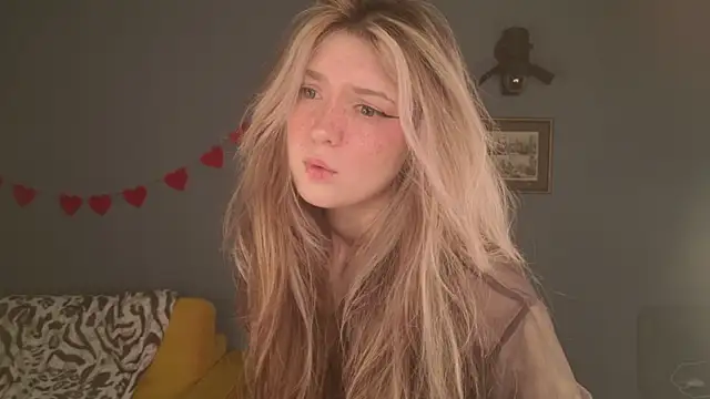 BellaSink online show from April 2026 05:31:01 AM