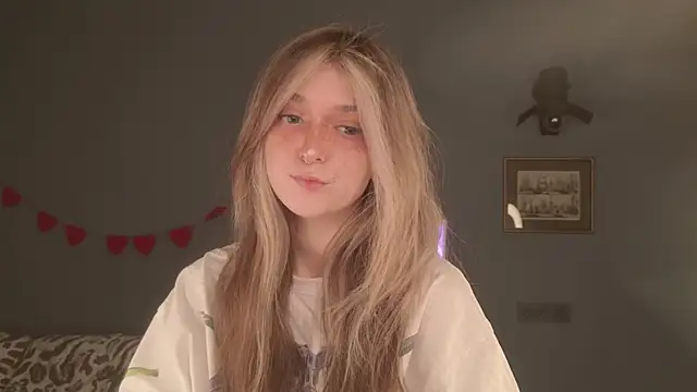 BellaSink online show from April 2026 05:36:01 AM