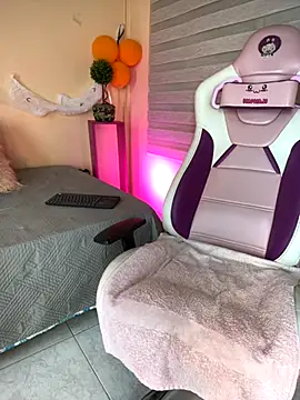 Meggie  online show from November 2025 11:41:01 PM