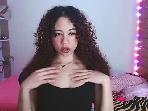 Medussa3033 online show from March 2026 08:43:01 PM