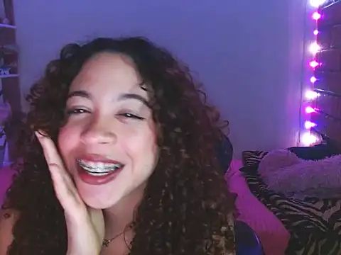 Medussa3033 online show from March 2026 06:47:01 AM