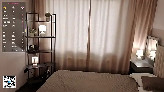 Snapshot of NecoleRemondini chatting on October 2025 04:58:02 AM NecoleRemondini online show from October 2025 04:58:02 AM