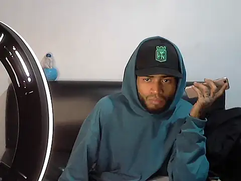 AXionX online show from December 2025 09:19:02 AM