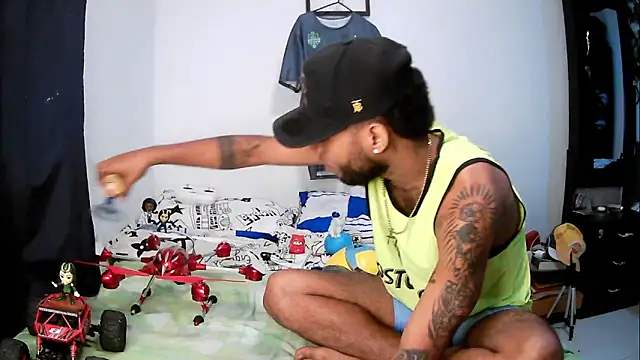 AXionX online show from November 2025 09:46:02 AM