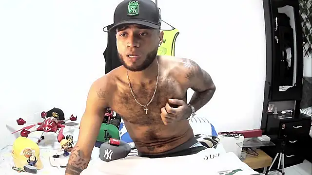 AXionX online show from November 2025 10:52:02 AM