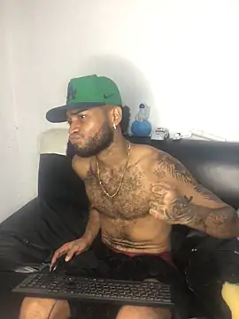 AXionX online show from December 2025 08:32:02 PM