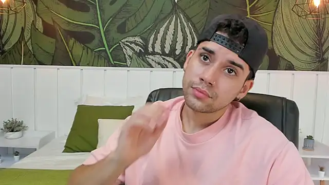 Mike montoya01 online show from November 2025 03:49:02 PM