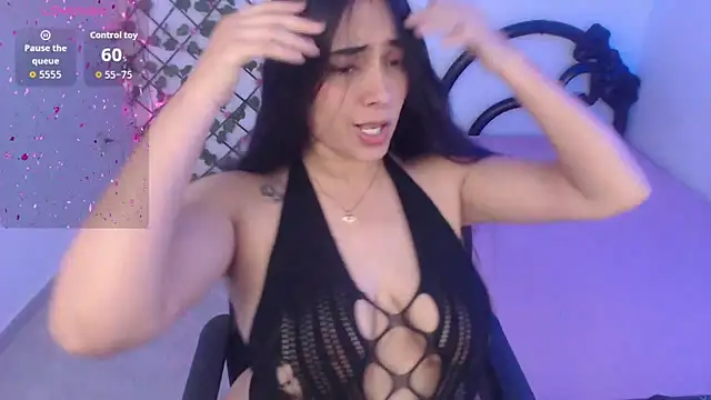 Snapshot of kathe_cam1 chatting on December 2025 01:32:01 PM kathe cam1 online show from December 2025 01:32:01 PM