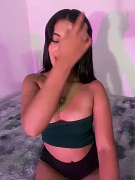 Emilux  online show from April 2026 06:14:01 PM