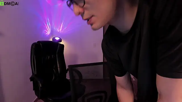 Mikeyvioleta  online show from June 2026 08:58:01 AM