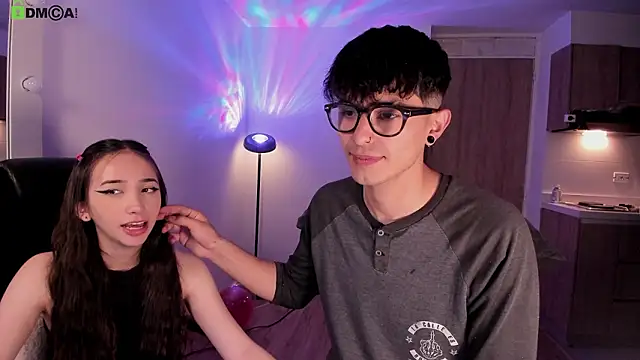 Mikeyvioleta  online show from March 2026 11:14:01 AM