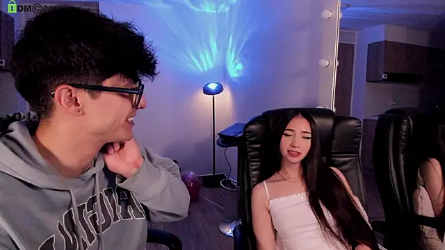 Snapshot of Mikeyvioleta_ chatting on February 2026 09:44:02 AM Mikeyvioleta online show from February 2026 09:44:02 AM