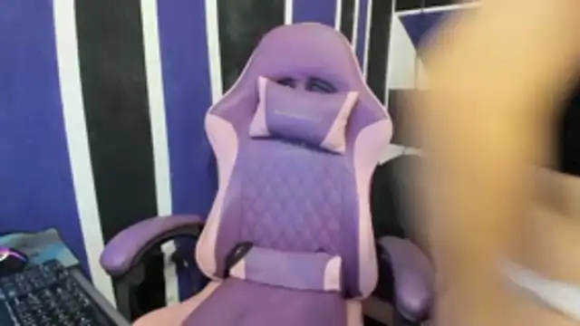 scarleth18 online show from February 2026 08:30:02 PM