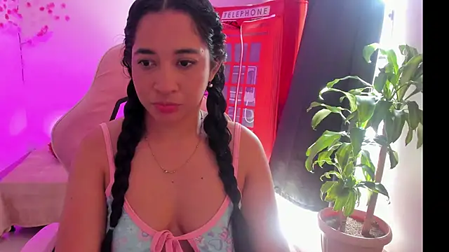 Kruela online show from December 2025 03:22:02 PM