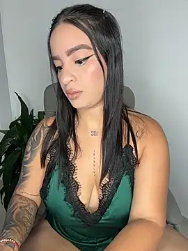 Emily Kurth23 online show from January 2026 01:09:01 AM