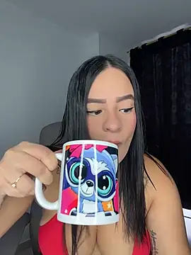 Emily Kurth23 online show from November 2025 10:21:01 PM