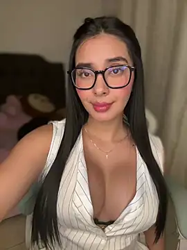 MiaSofia   online show from April 2026 04:27:02 AM