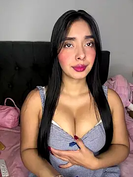 MiaSofia   online show from December 2025 04:11:02 AM