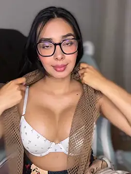 MiaSofia   online show from March 2026 04:31:02 AM