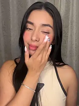 MiaSofia   online show from December 2025 11:40:01 PM