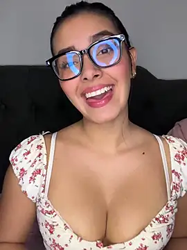 MiaSofia   online show from November 2025 04:05:01 AM