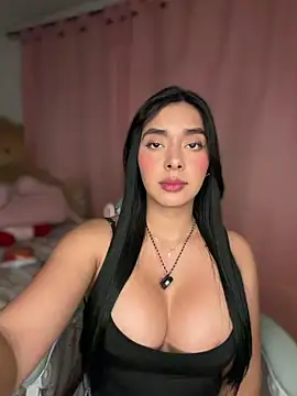 Snapshot of MiaSofia__ chatting on June 2026 03:50:01 AM MiaSofia online show from June 2026 03:50:01 AM
