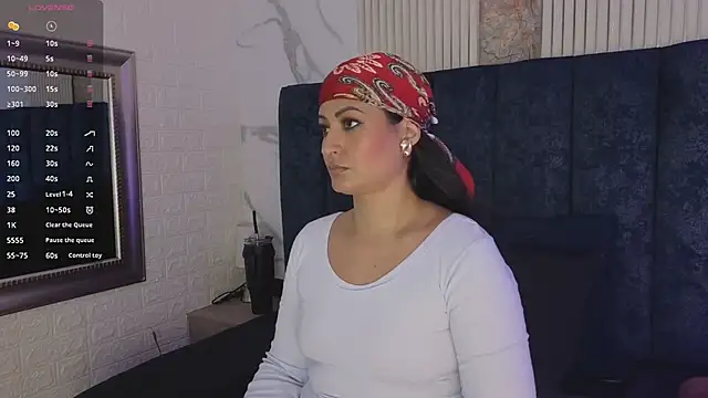 MarScarlett online show from April 2026 01:29:02 PM