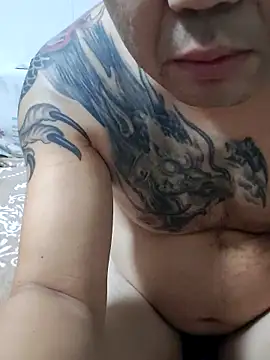 caige8888 online show from November 2025 01:00:02 PM