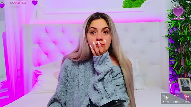 AriannaSins online show from January 2026 01:15:02 PM