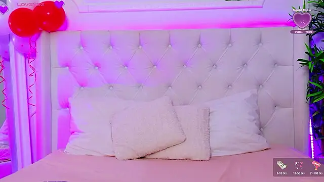 AriannaSins online show from February 2026 01:08:01 PM