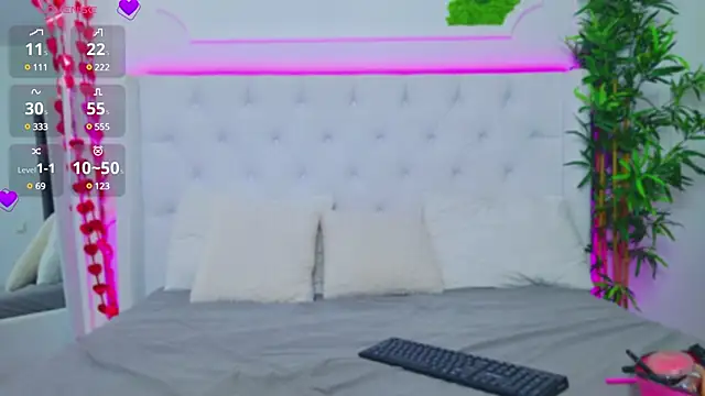 AriannaSins online show from March 2025 02:35:02 PM