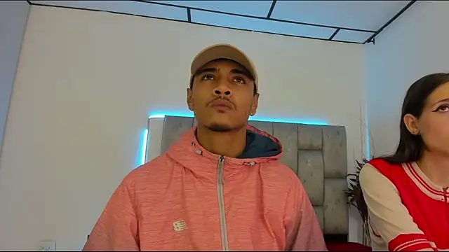 SweetAndSinful online show from December 2025 03:49:02 AM