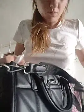 Snapshot of SandyCassie chatting on June 2026 07:42:01 AM SandyCassie online show from June 2026 07:42:01 AM