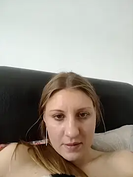 Snapshot of SandyCassie chatting on May 2026 11:38:01 AM SandyCassie online show from May 2026 11:38:01 AM