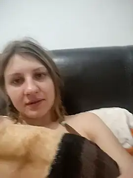 SandyCassie online show from October 2025 10:18:02 PM