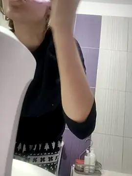 SandyCassie online show from April 2026 04:07:02 AM