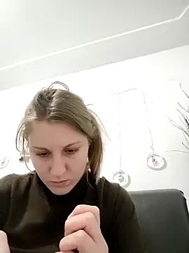 Snapshot of SandyCassie chatting on November 2025 06:52:01 PM SandyCassie online show from November 2025 06:52:01 PM