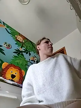 SandyCassie online show from March 2026 12:43:01 PM