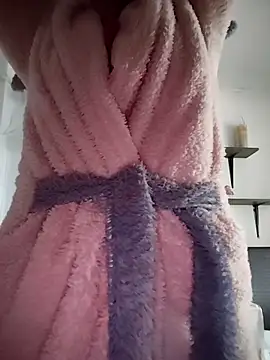 Snapshot of SandyCassie chatting on November 2025 11:58:01 AM SandyCassie online show from November 2025 11:58:01 AM