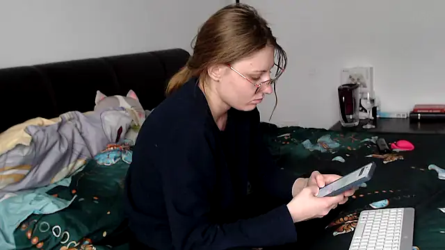 SandyCassie online show from February 2026 01:43:01 PM