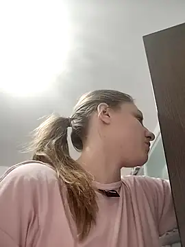 Snapshot of SandyCassie chatting on November 2025 06:50:02 AM SandyCassie online show from November 2025 06:50:02 AM