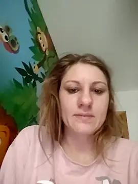 SandyCassie online show from April 2026 06:07:02 AM